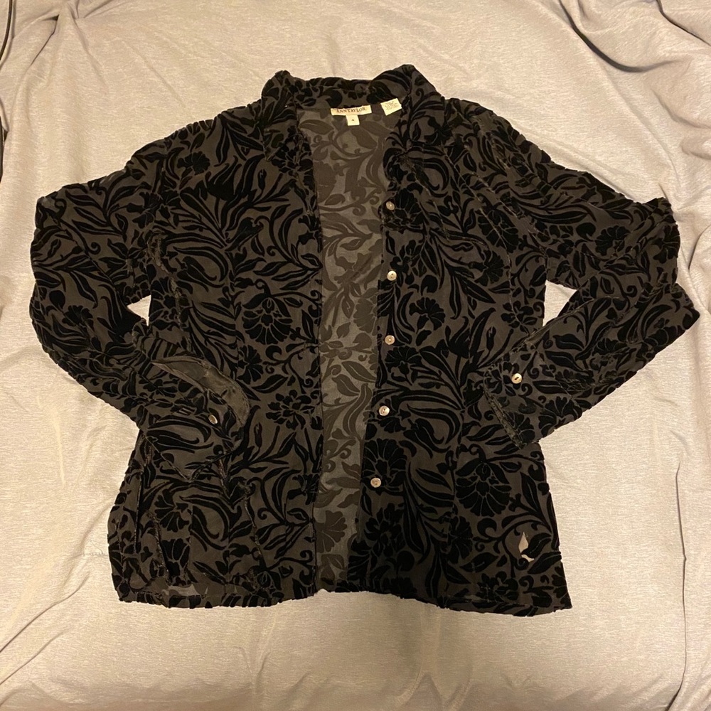 Ann Taylor Black Burnout Velvet Long Sleeved Top